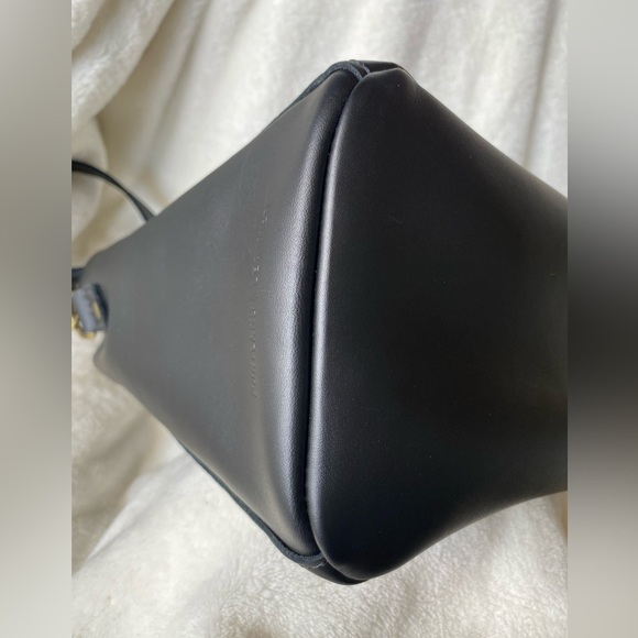 Portland Leather Goods Black Butterfly Bucket Bag - Picture 7 of 9